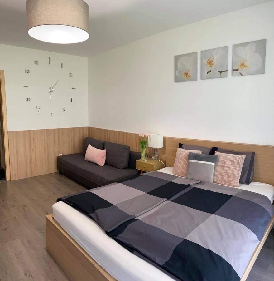 Lake And Spa Apartman แวแลนแซ ภายนอก รูปภาพ