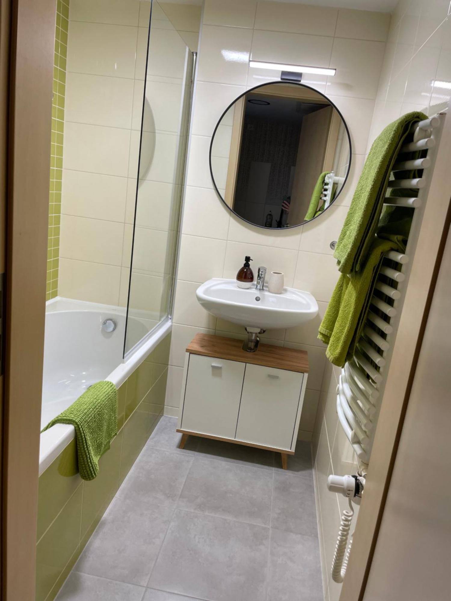 Lake And Spa Apartman แวแลนแซ ภายนอก รูปภาพ